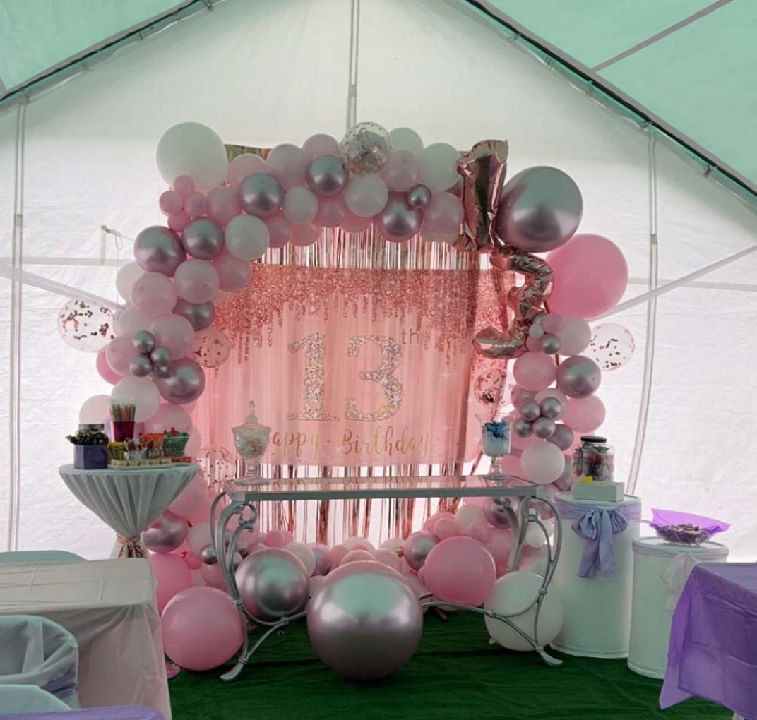 Balloon decoration