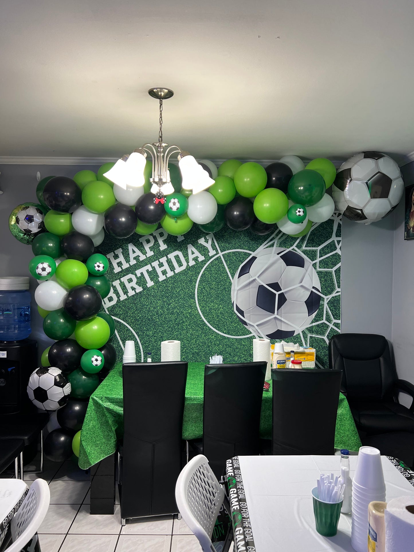 Balloon decoration